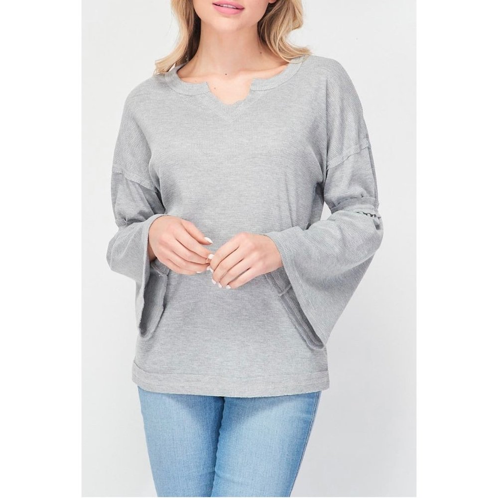 Baea Ruffle Trim Flare Sleeve Waffle Knit Long Sleeve Top NEW size XS